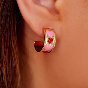 Pura Vida ENAMEL HEART HOOP EARRINGS New! Only one!